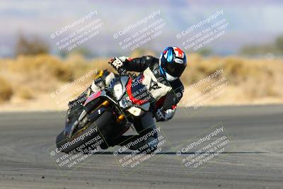 media/Jan-09-2022-SoCal Trackdays (Sun) [[2b1fec8404]]/Turn 16 (11am)/